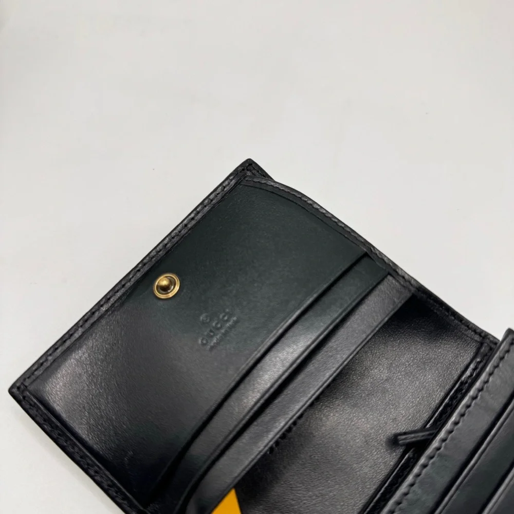 Gucci chic card